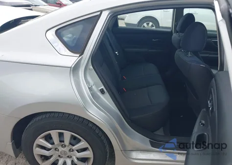 2017 Nissan Altima 2.5 S z USA, uszkodzony, nr VIN 1N4AL3AP0HC155771